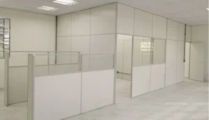 Divisórias de eucatex